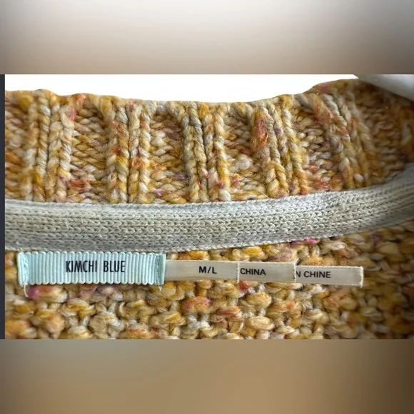 KIMCHI BLUE OVERSIZED KNIT SWEETER YELLOW GINGER M/L WOMEN PULLOVER - Picture 6 of 9